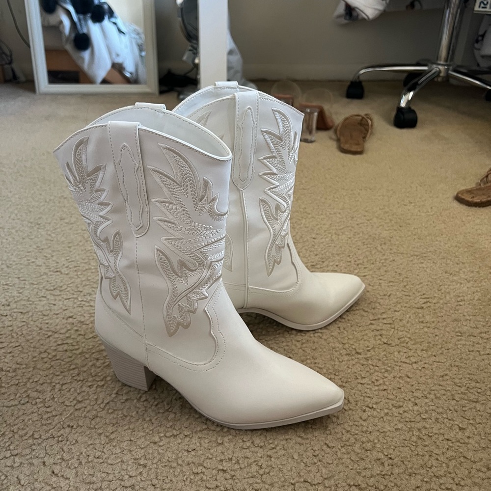 Forever 21 boots